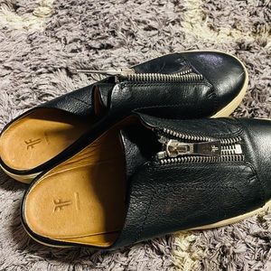 Frye black leather mules
